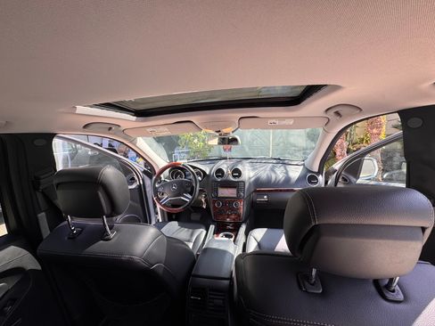 Used 2010 Mercedes-Benz GL 450 4MATIC image 13