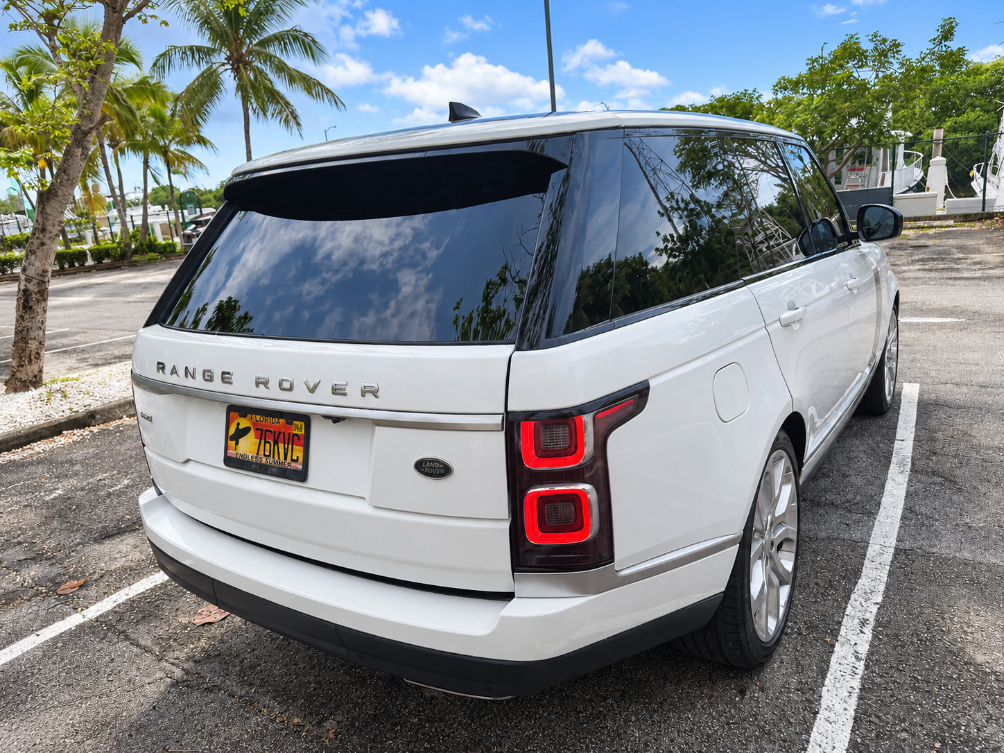 Used 2019 Land Rover Range Rover HSE AWD/4WD image 12