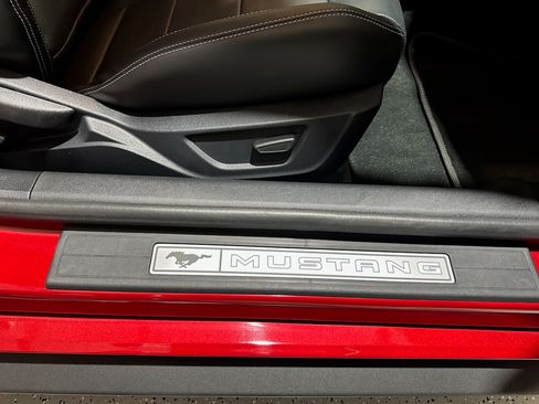 Used 2021 Ford Mustang GT Premium w/ Equipment Group 401A image 13