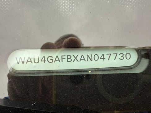 Used 2010 Audi A6 3.0T Prestige image 13