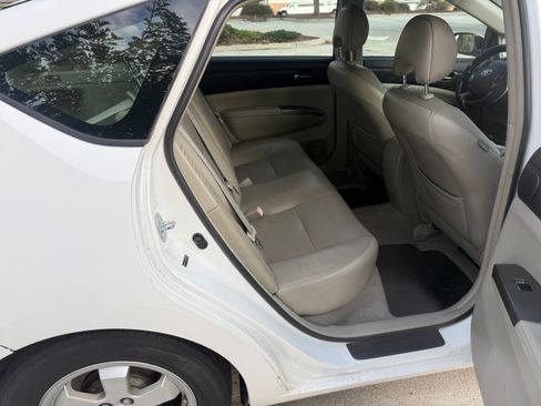 Used 2006 Toyota Prius image 11