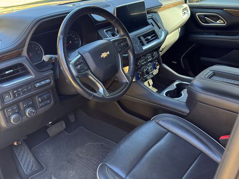 Used 2021 Chevrolet Tahoe Premier w/ Premium Package image 1