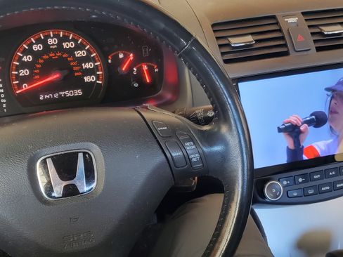 Used 2005 Honda Accord EX-L image 12