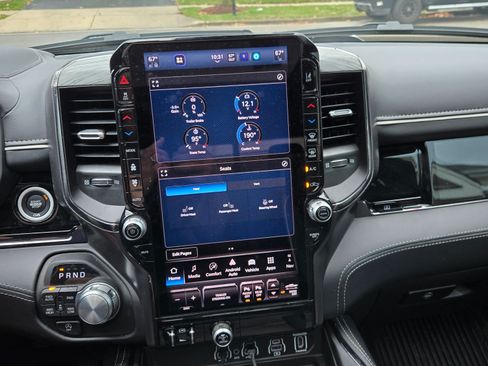 Used 2025 RAM 1500 Limited image 15