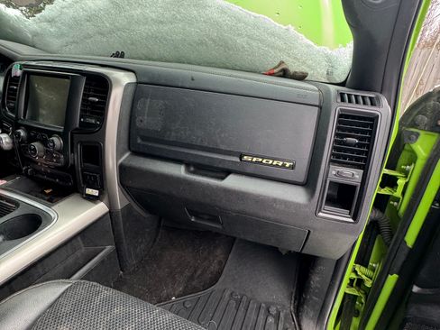 Used 2017 RAM 1500 Sport w/ Sublime Green Sport Package image 20