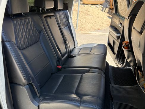 Used 2017 Toyota Tundra Platinum image 11