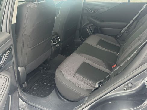 Used 2022 Subaru Outback Premium image 17