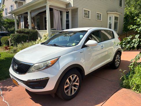 Used 2015 Kia Sportage LX AWD/4WD image 5