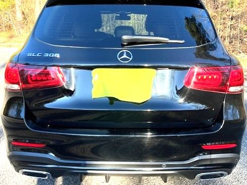 Used 2021 Mercedes-Benz GLC 300 image 12