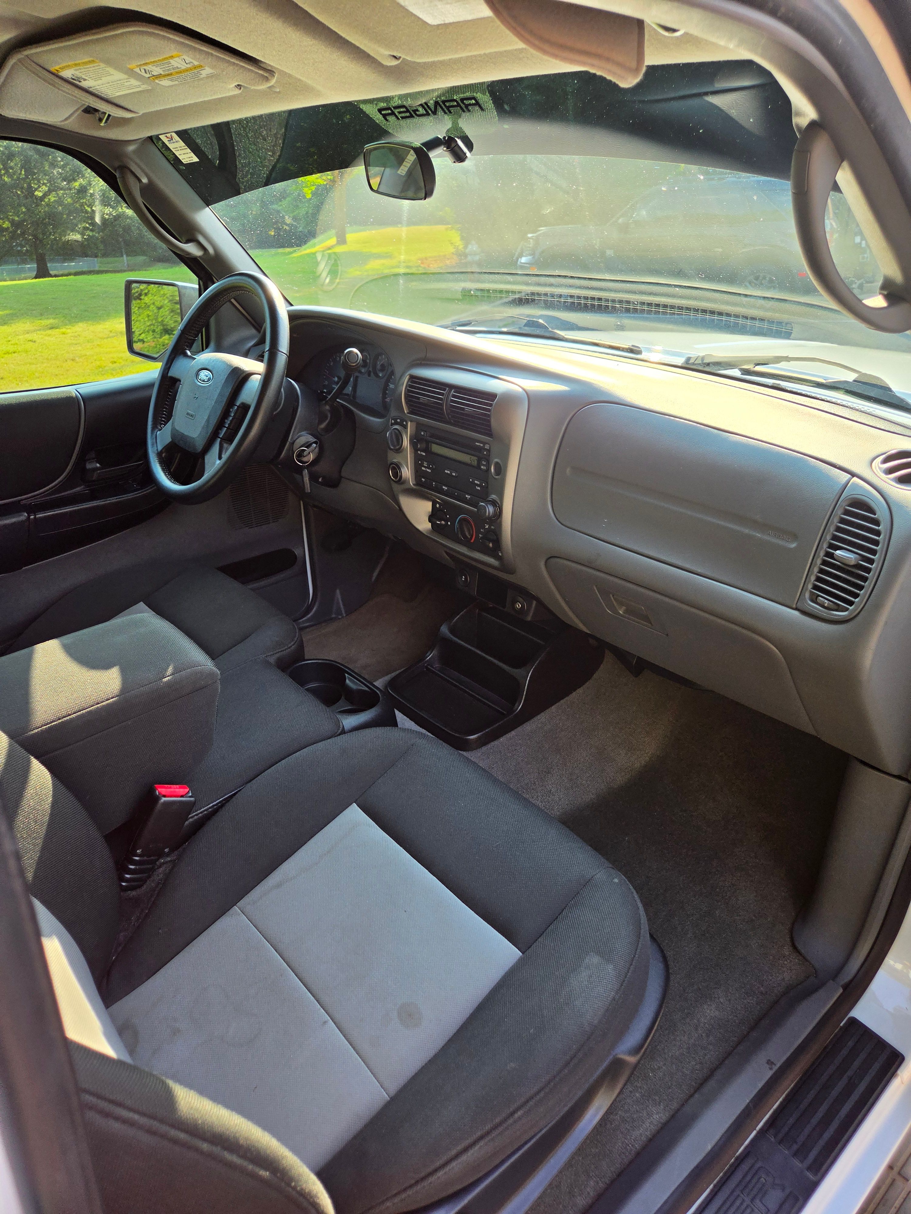 Used 2011 Ford Ranger XLT w/ Payload Pkg 2 AWD/4WD image 22