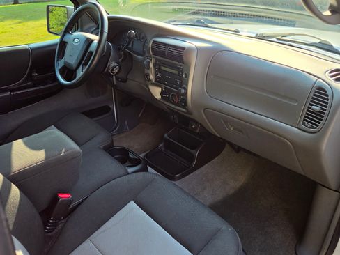 Used 2011 Ford Ranger XLT w/ Payload Pkg 2 AWD/4WD image 22