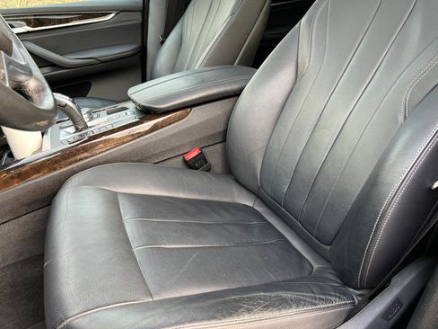 Used 2018 BMW X5 xDrive35i w/ Premium Package image 24