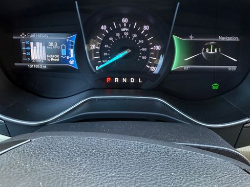 Used 2014 Ford Fusion SE image 24