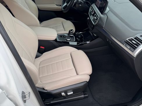 Used 2022 BMW X3 xDrive30i w/ M Sport Package 2 image 9