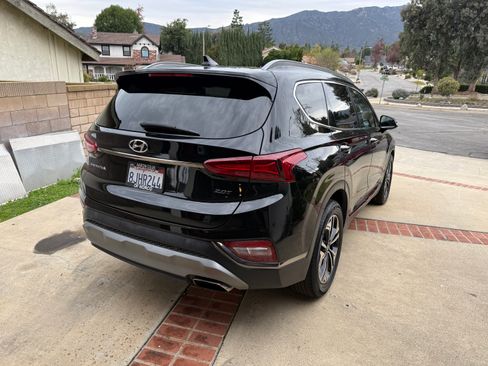 Used 2019 Hyundai Santa Fe FWD image 4