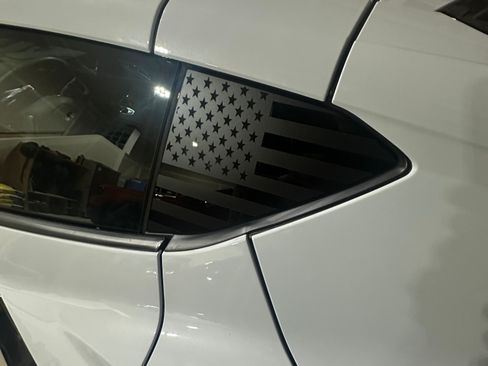 Used 2024 Chevrolet Corvette Stingray Preferred Cpe w/ Z51 Performance Package RWD image 12