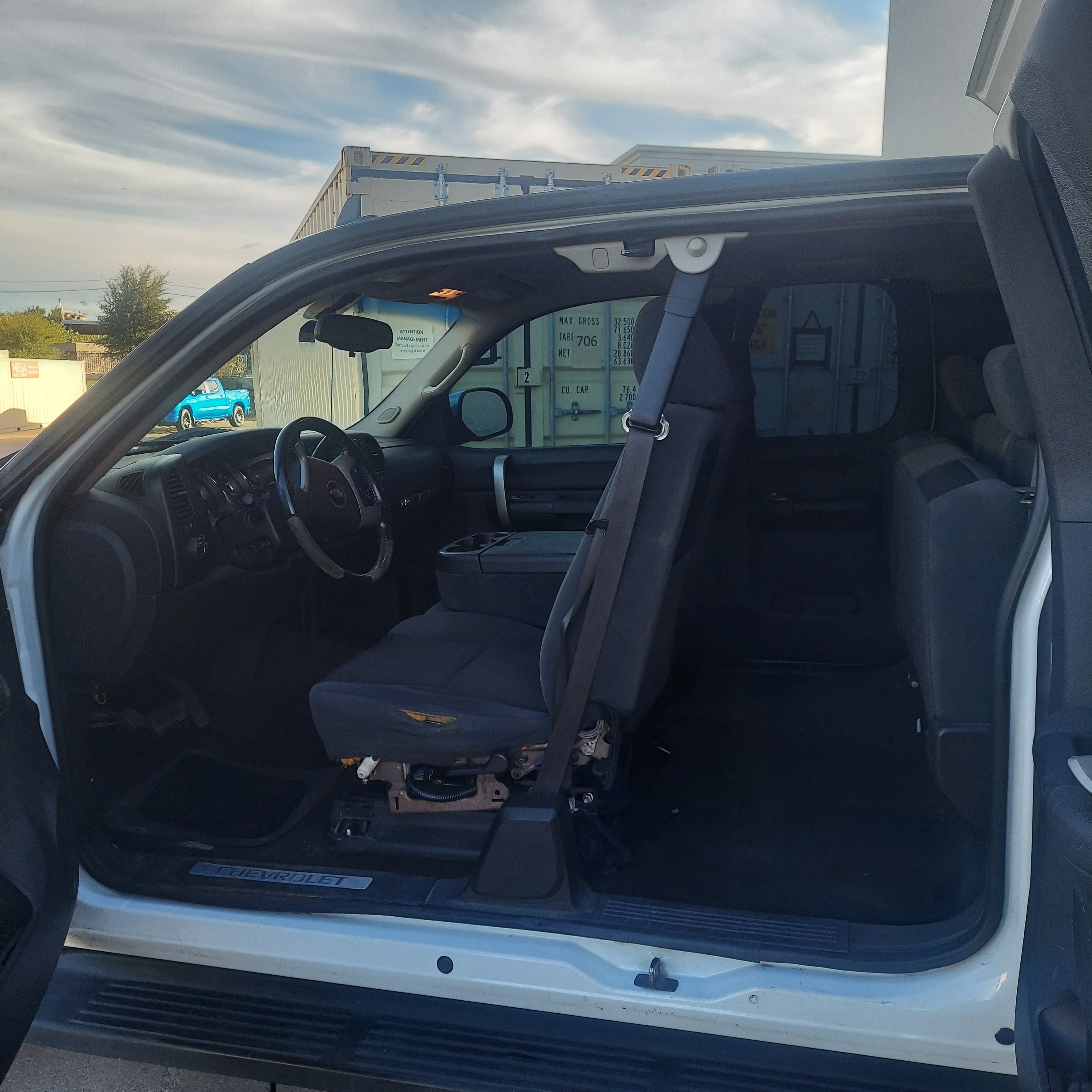 Used 2009 Chevrolet Silverado 1500 LT w/ Texas Edition RWD image 10
