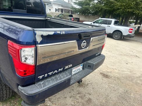 Used 2017 Nissan Titan Platinum Reserve image 14