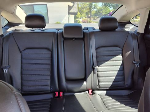 Used 2014 Ford Fusion SE w/ Equipment Group 202A image 4