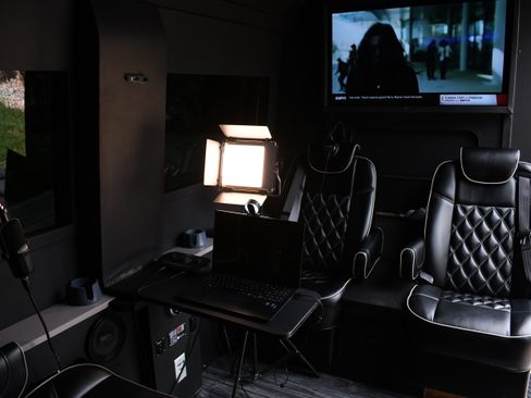 Used 2018 Mercedes-Benz Sprinter 3500 image 15