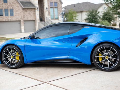 Used 2024 Lotus Emira First Edition image 15