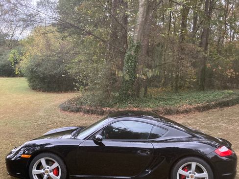 Used 2007 Porsche Cayman S image 2