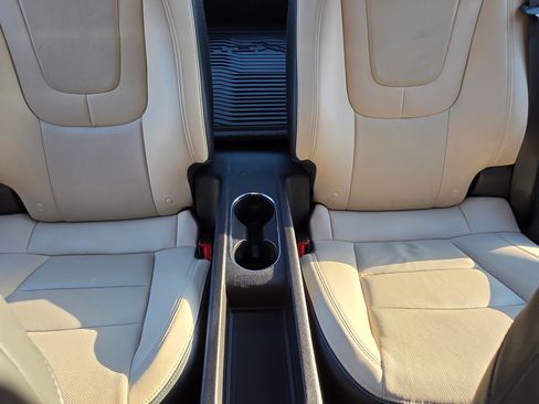 Used 2012 Chevrolet Volt Premium w/ Premium Trim Package image 23