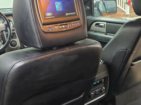 Used 2017 Ford Expedition EL Limited image 14