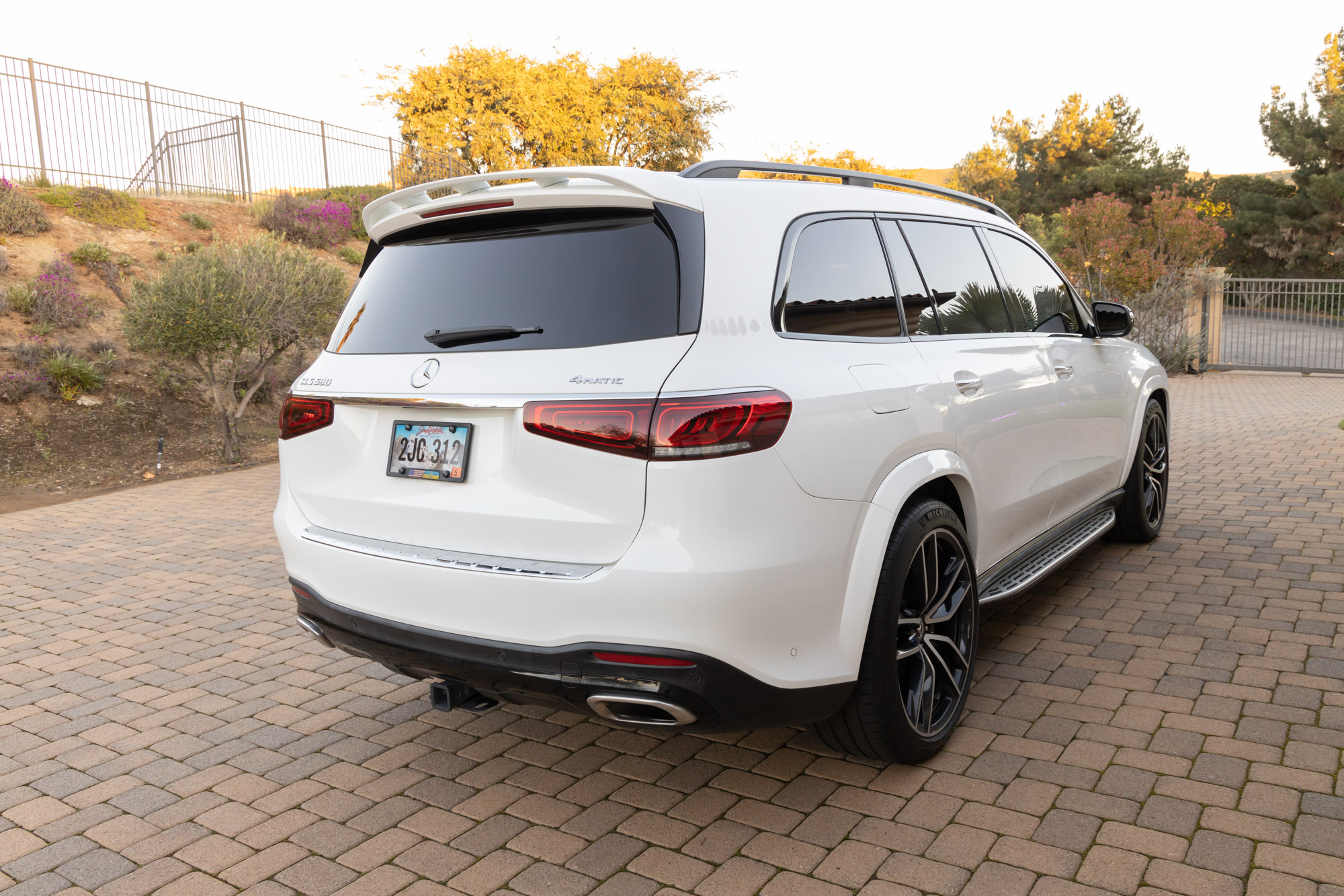 Used 2020 Mercedes-Benz GLS 580 4MATIC image 8