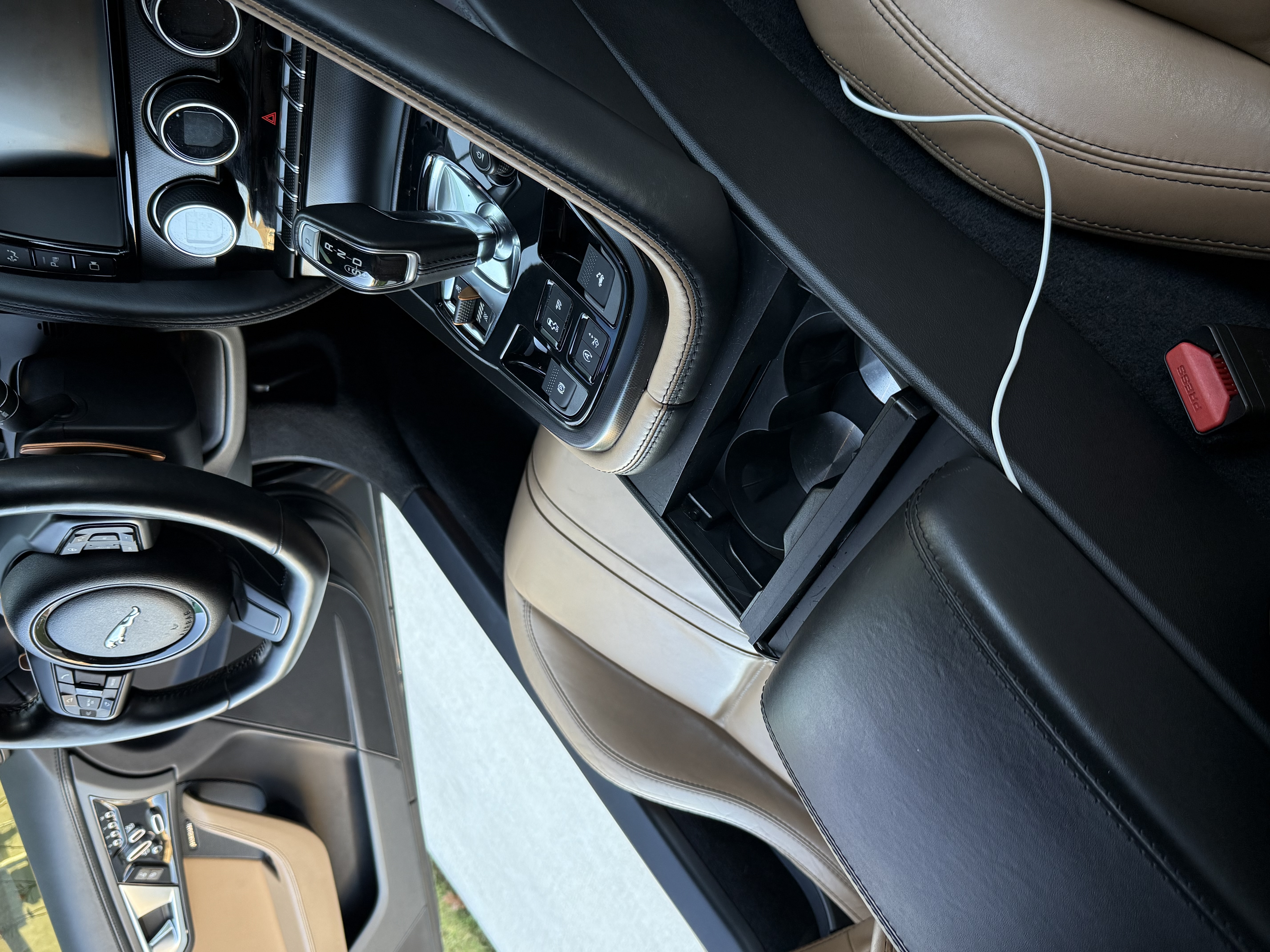 Used 2015 Jaguar F-TYPE S RWD image 16