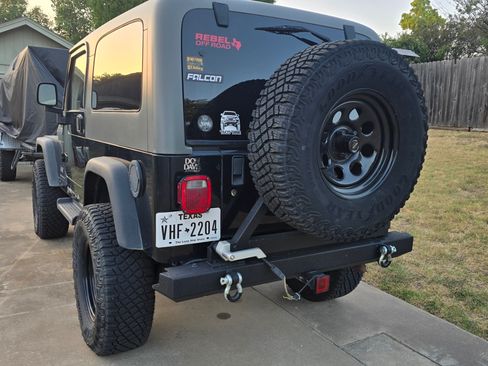 Used 2005 Jeep Wrangler Unlimited AWD/4WD image 5