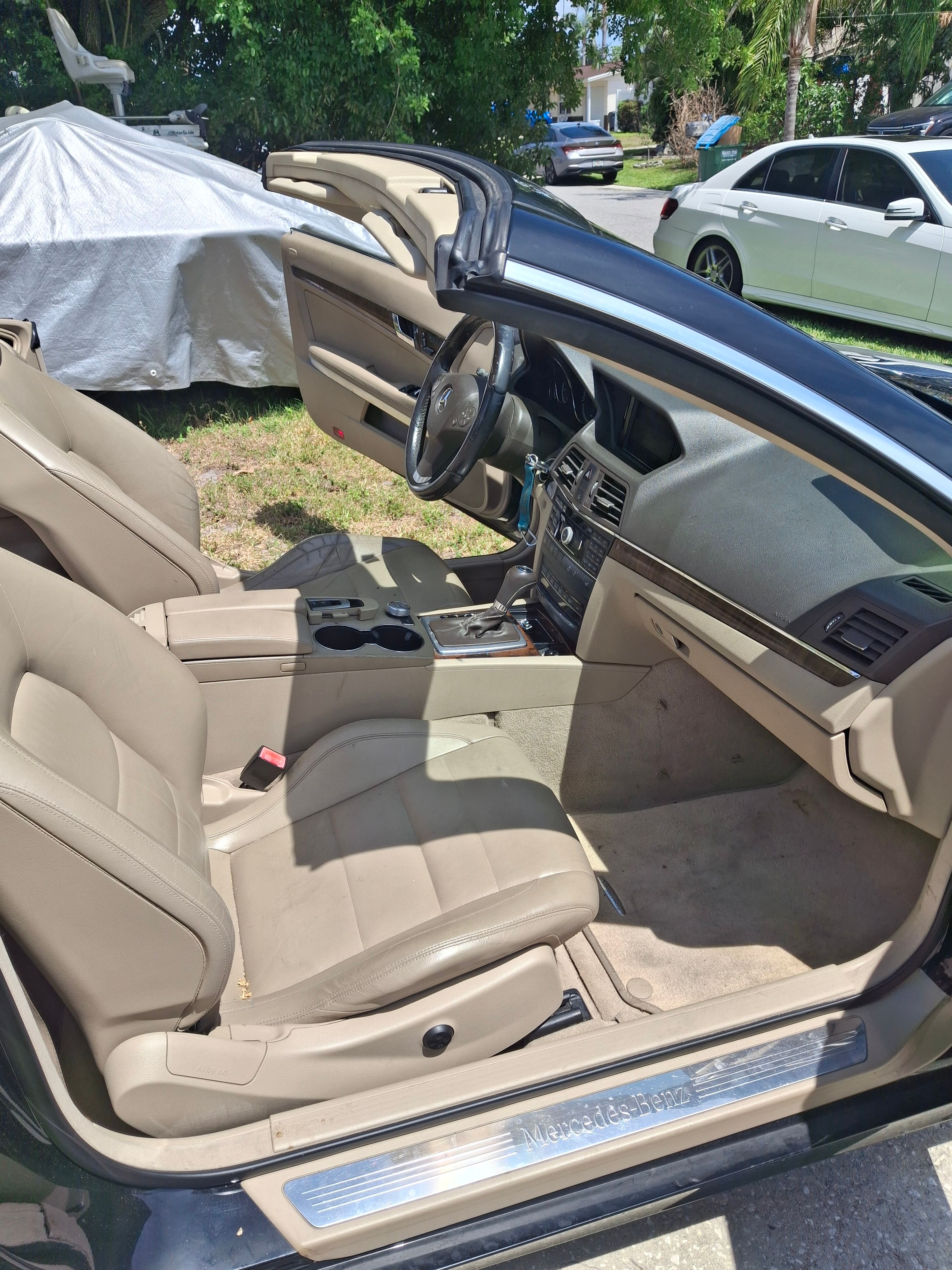 Used 2011 Mercedes-Benz E 350 Cabriolet image 18