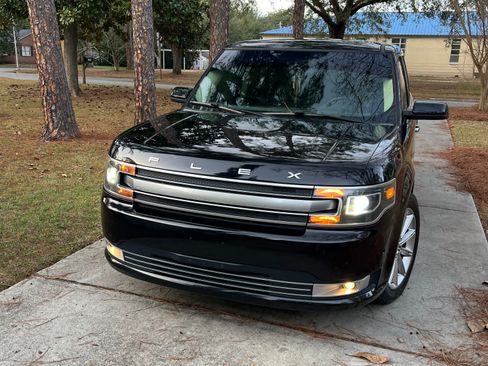 Used 2018 Ford Flex Limited w/ Equipment Group 301A image 17