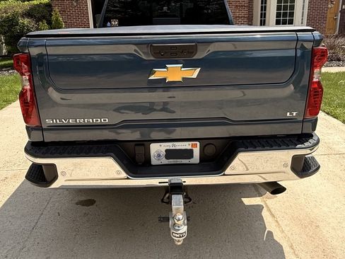 Used 2024 Chevrolet Silverado 2500 LT w/ All Star Edition AWD/4WD image 6