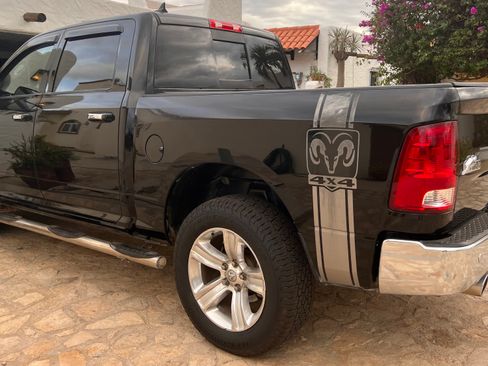 Used 2014 RAM 1500 Big Horn image 2