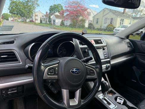 Used 2015 Subaru Legacy 2.5i Limited AWD/4WD image 6