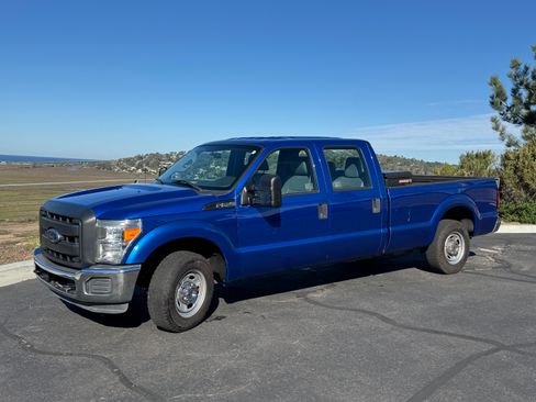 Used 2016 Ford F250 XL w/ XL Value Package image 4