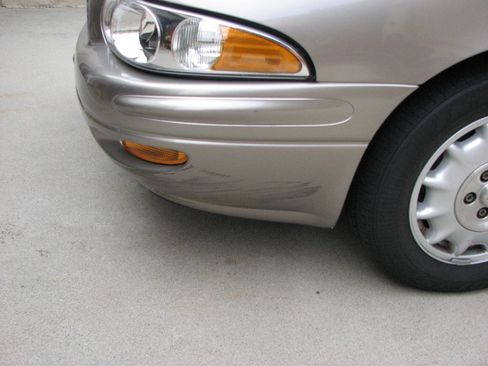 Used 2002 Buick Le Sabre Custom w/ Luxury Pkg image 15