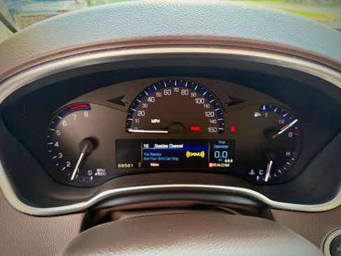 Used 2015 Cadillac SRX Luxury image 6