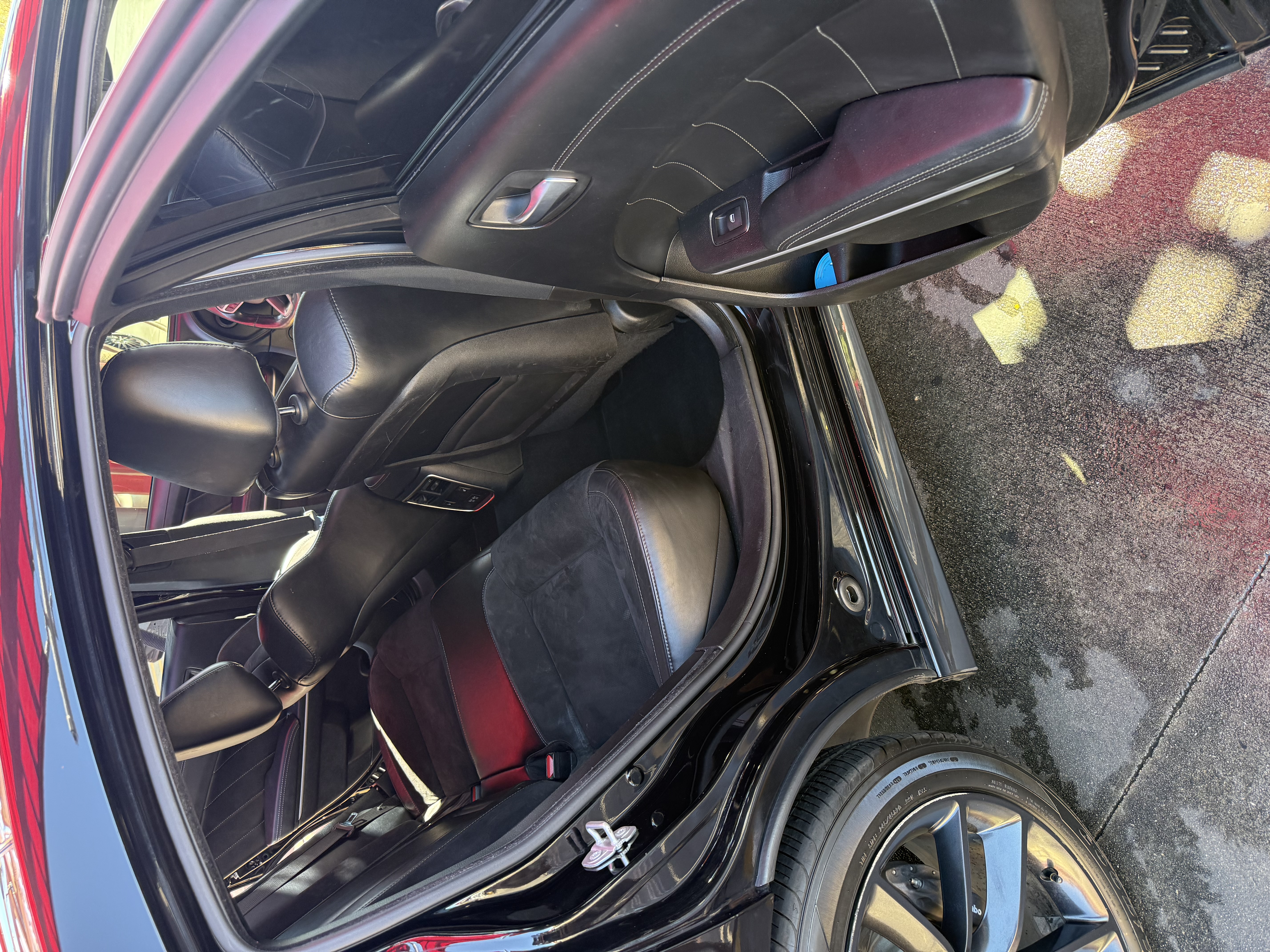 Used 2020 Dodge Charger R/T w/ Plus Group RWD image 13