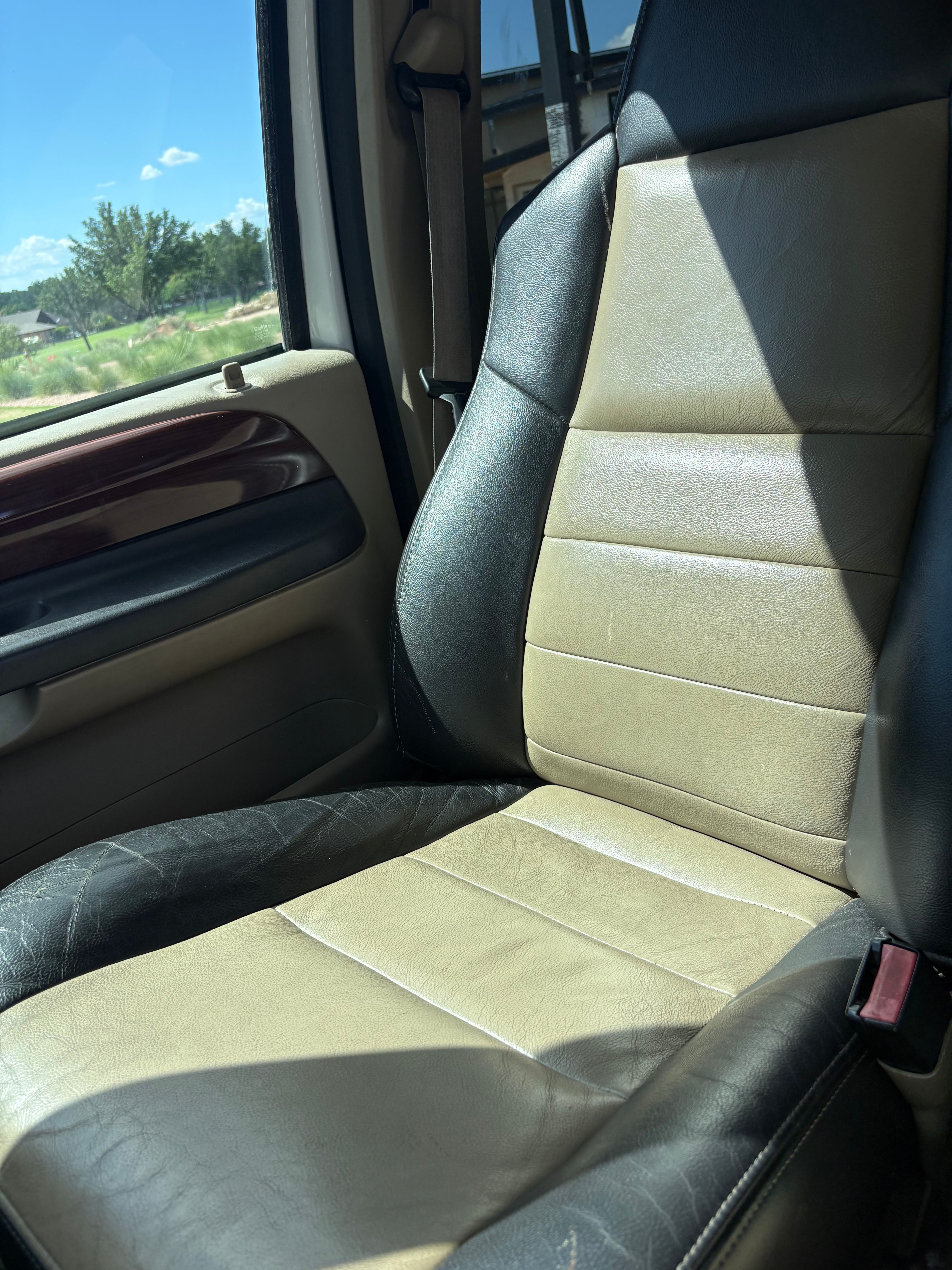 Used 2005 Ford Excursion Eddie Bauer AWD/4WD image 22