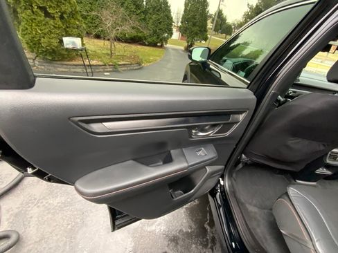 Used 2024 Honda CR-V Sport image 19