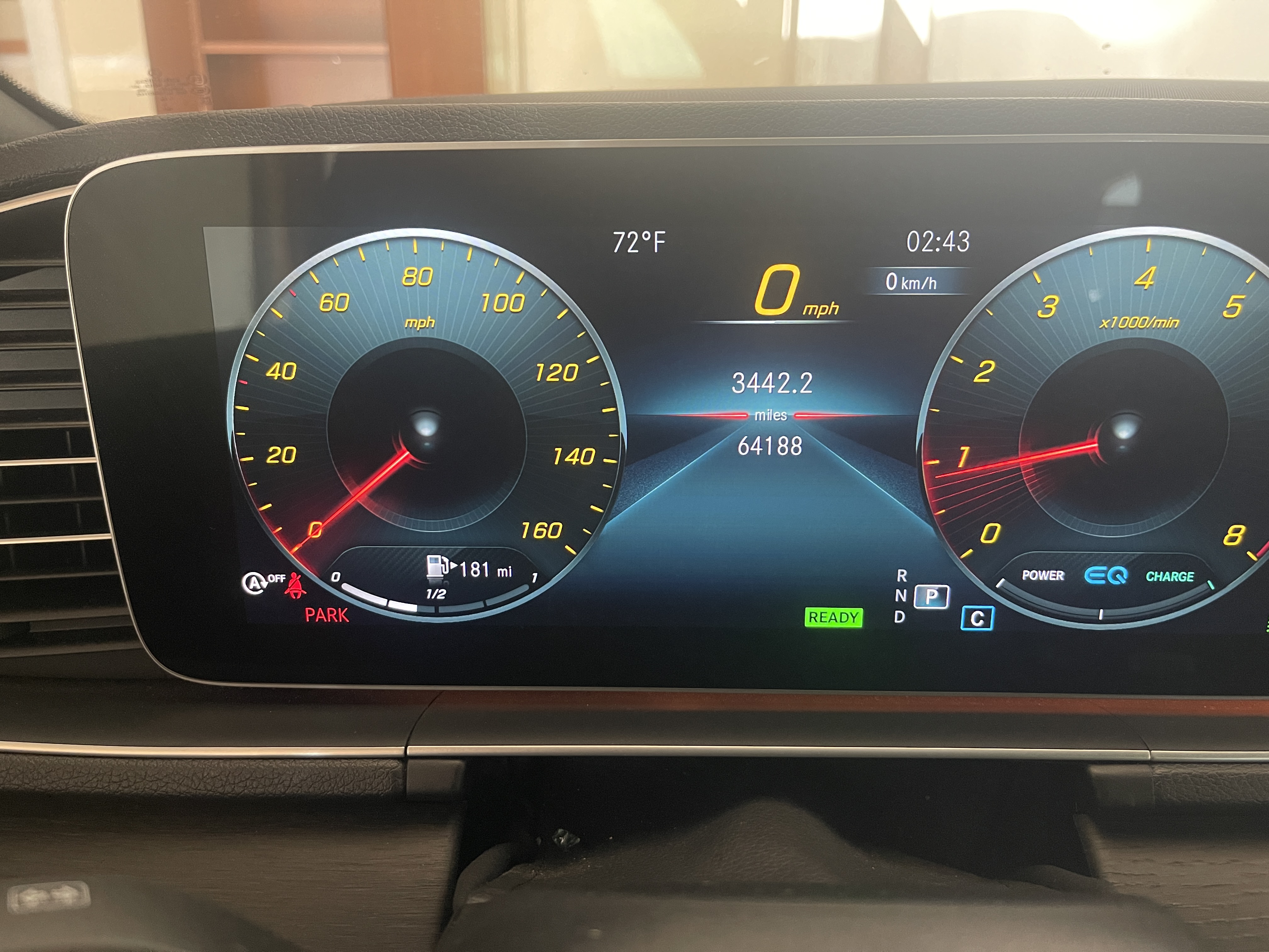 Used 2020 Mercedes-Benz GLE 450 4MATIC image 4