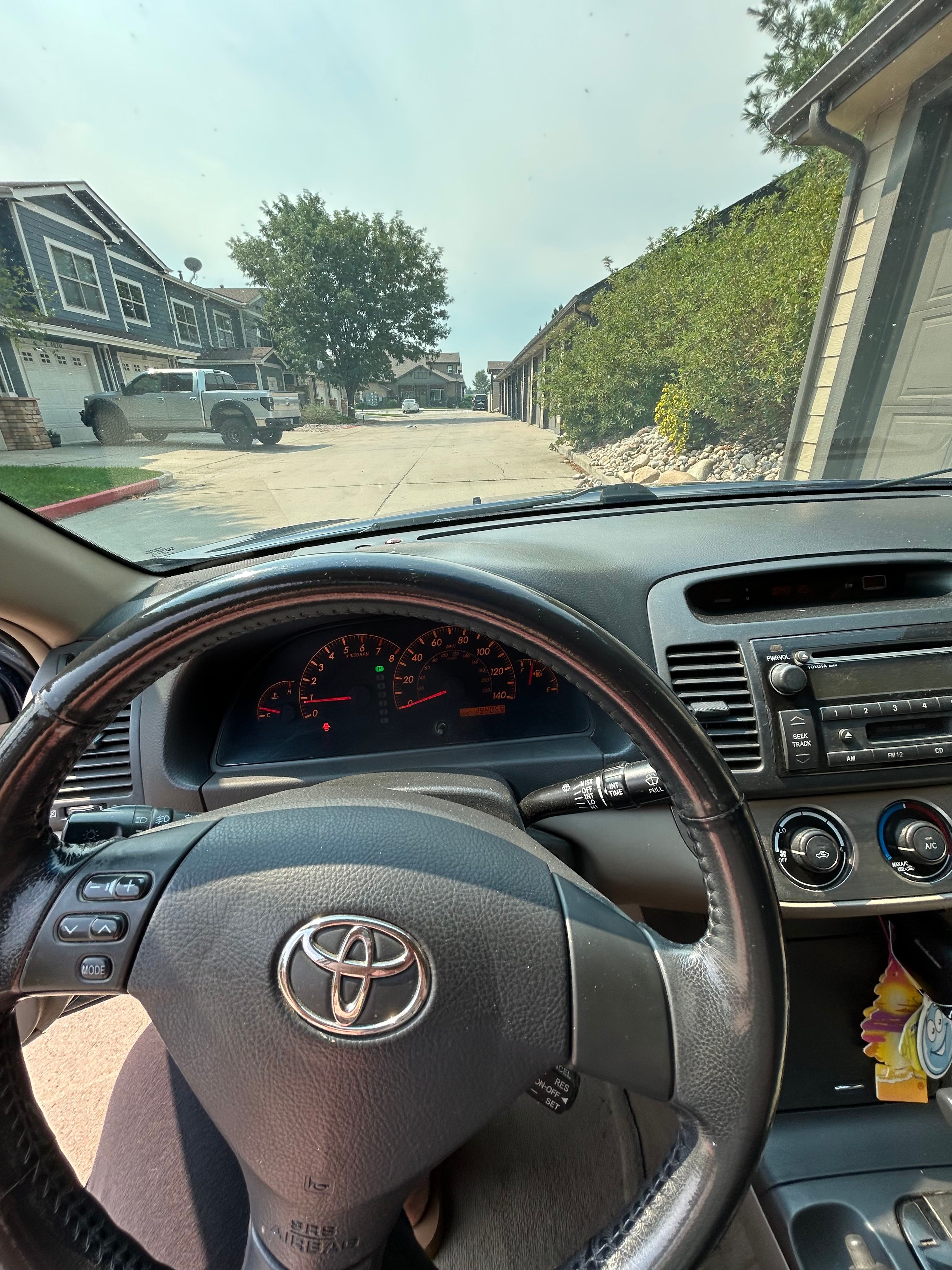 Used 2005 Toyota Camry SE FWD image 12