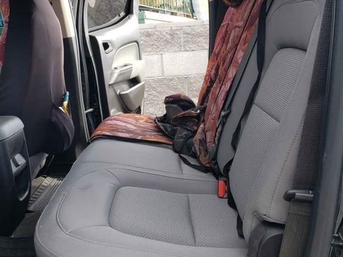 Used 2017 Chevrolet Colorado W/T w/ WT Convenience Package image 4