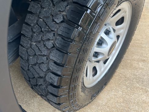 Used 2024 Chevrolet Silverado 3500 W/T RWD image 18