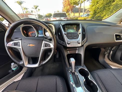 Used 2013 Chevrolet Equinox LT w/ Driver Convenience Package image 10