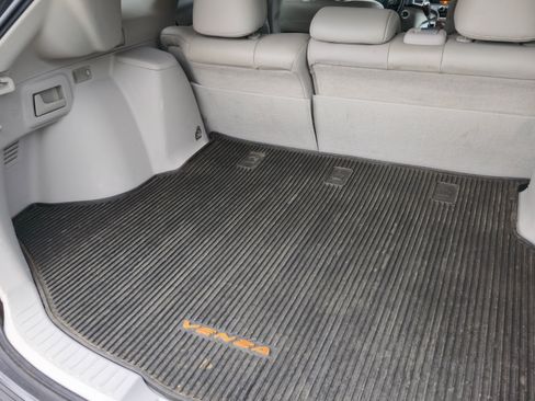 Used 2009 Toyota Venza AWD image 22