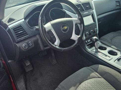 Used 2012 Chevrolet Traverse LT image 10
