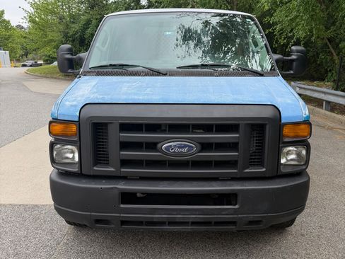 Used 2013 Ford E-150 and Econoline 150 RWD image 1